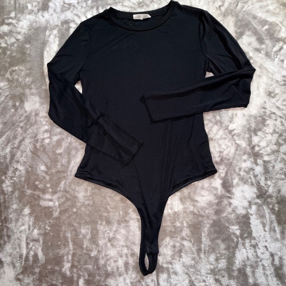 Elodie Long Sleeve Bodysuit Women XL Black Good Crew‎ Neck Snap Closure Solid